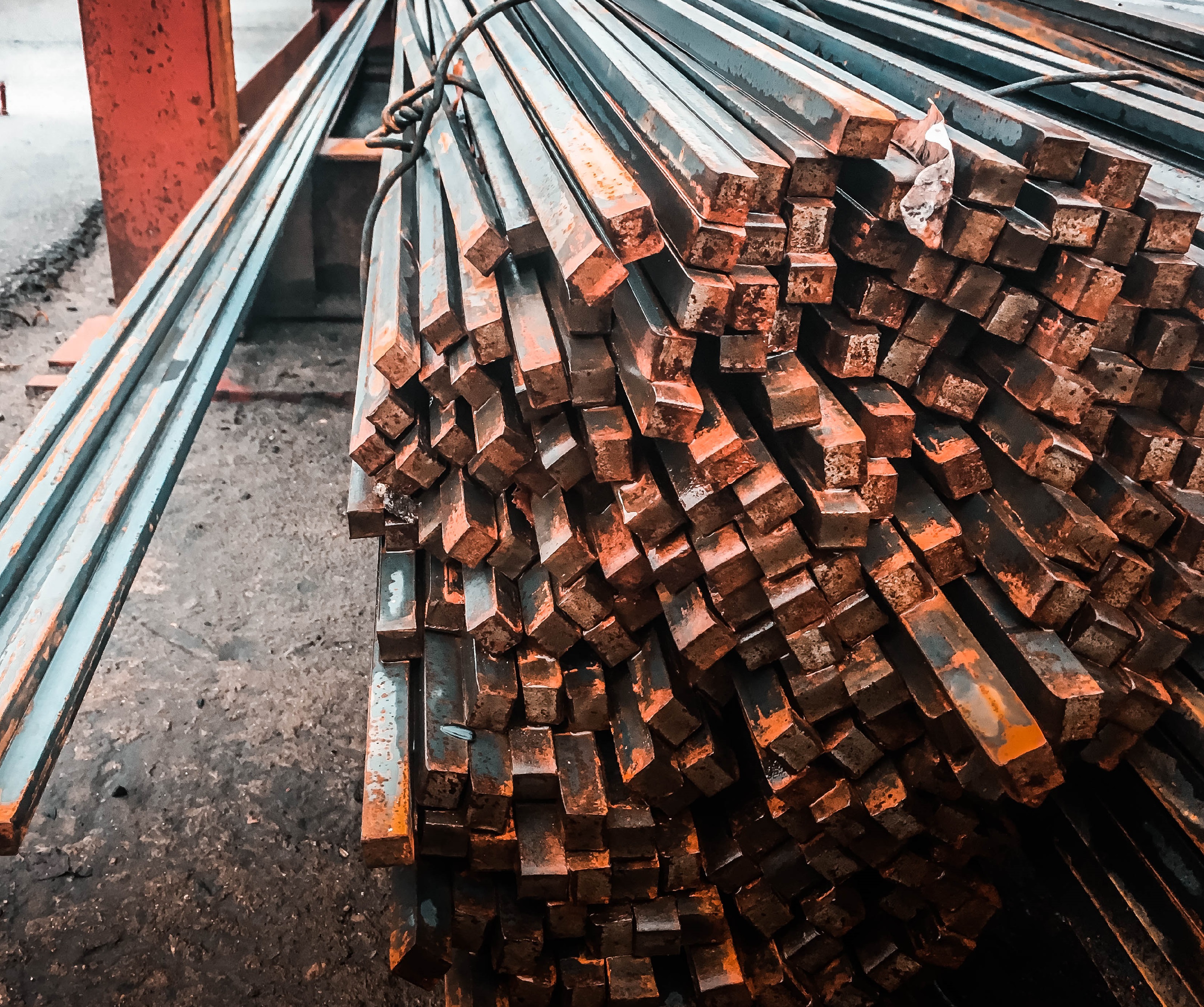 квадрат металличесий