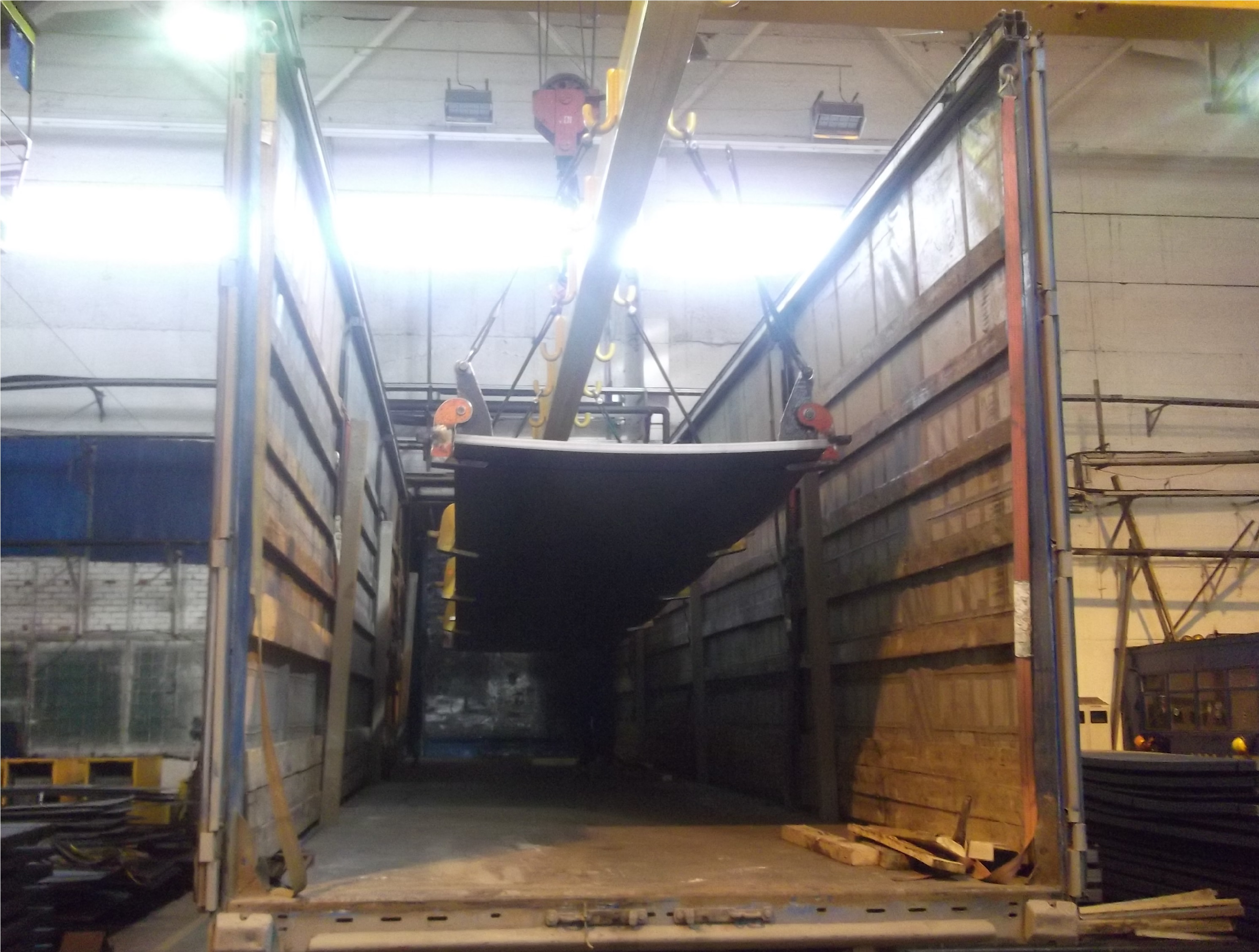 доставка металлического листа